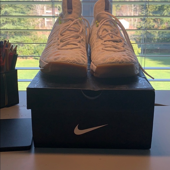 Nike zoom KD 9 ‘summer’ - Picture 2 of 5